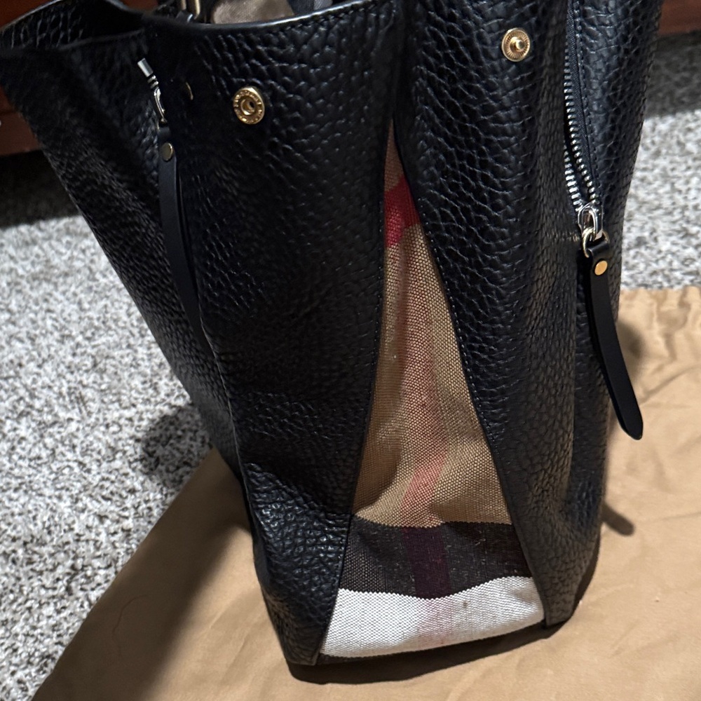 SOLD Burberry Textured Black Leather Shoulder Tote - Picture 7 of 15
